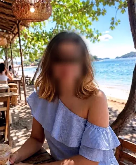 Chiara, 36