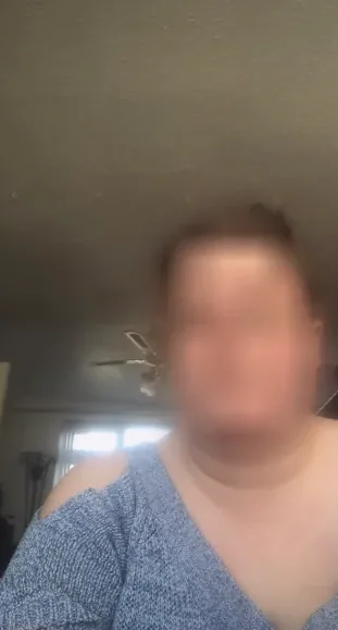 Christina, 28
