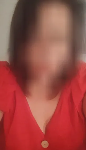 Diana, 37