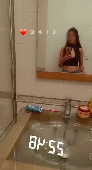 Marlene, 23