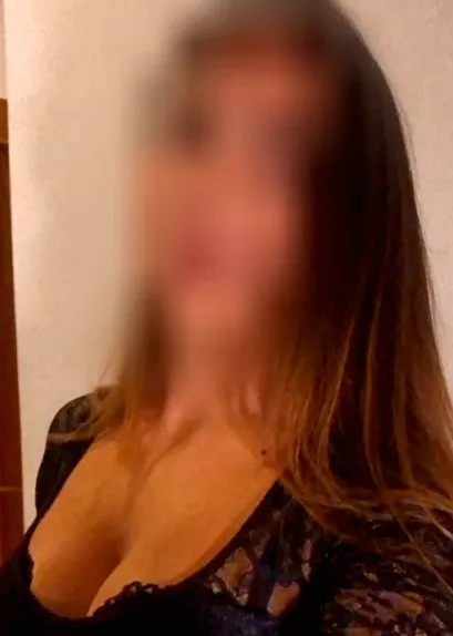 Romy, 28